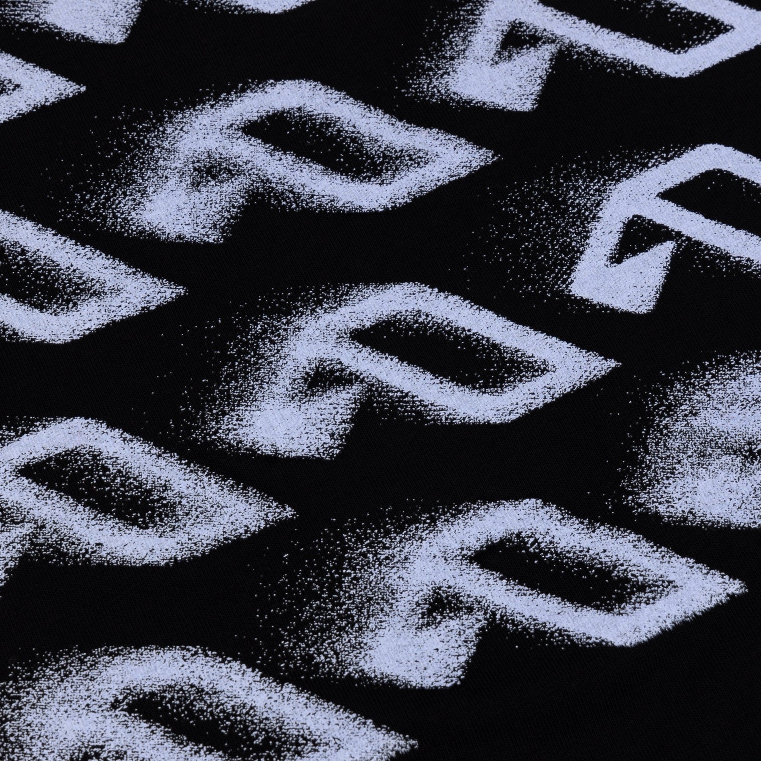 Anjunabeats Anjunabeats After Dark Crop Tee (Thermo Ink) Crop Tee Anjunabeats After Dark Crop Tee (Thermo Ink) - S