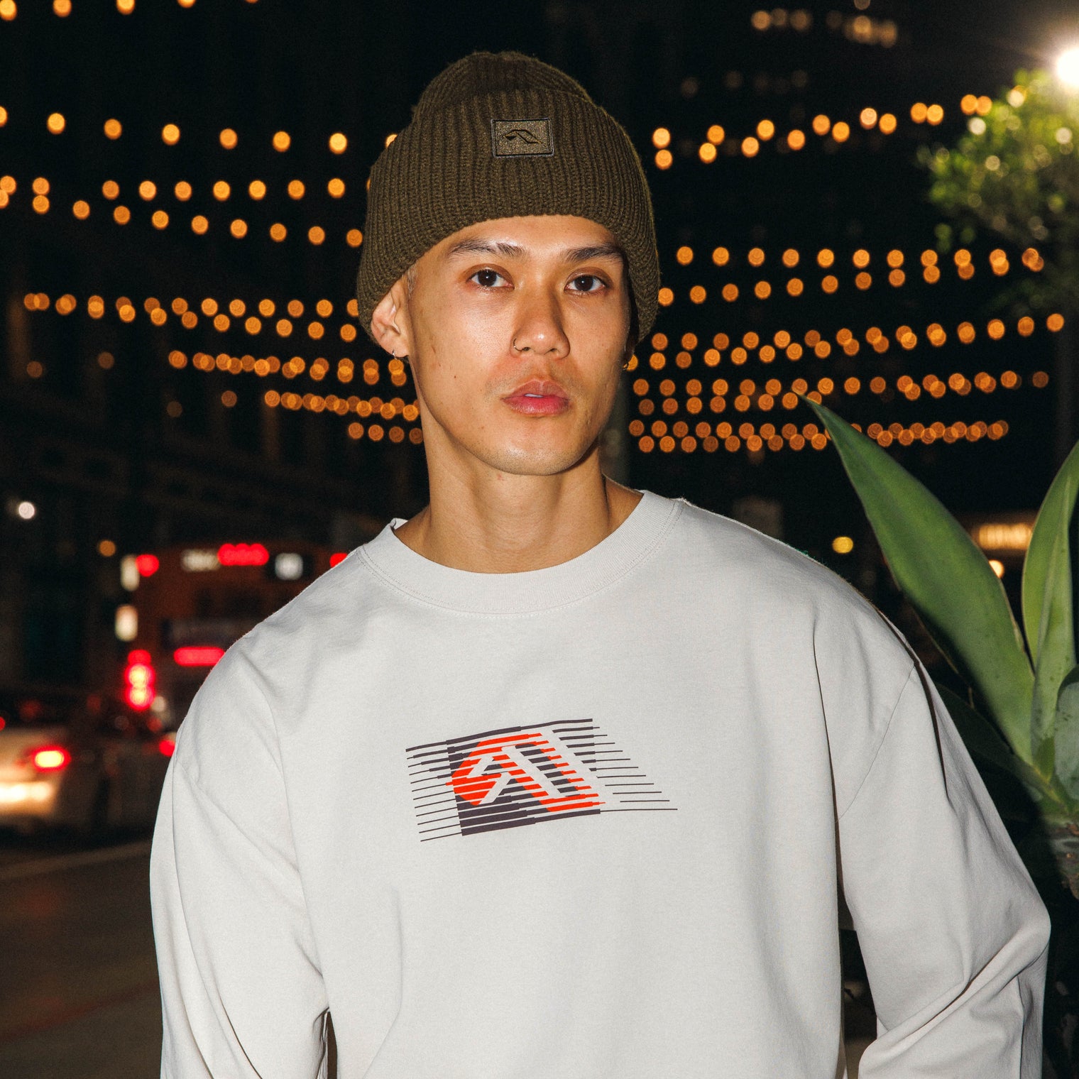 Anjuna Movement Graphic Long Sleeve Tee / Faded Bone