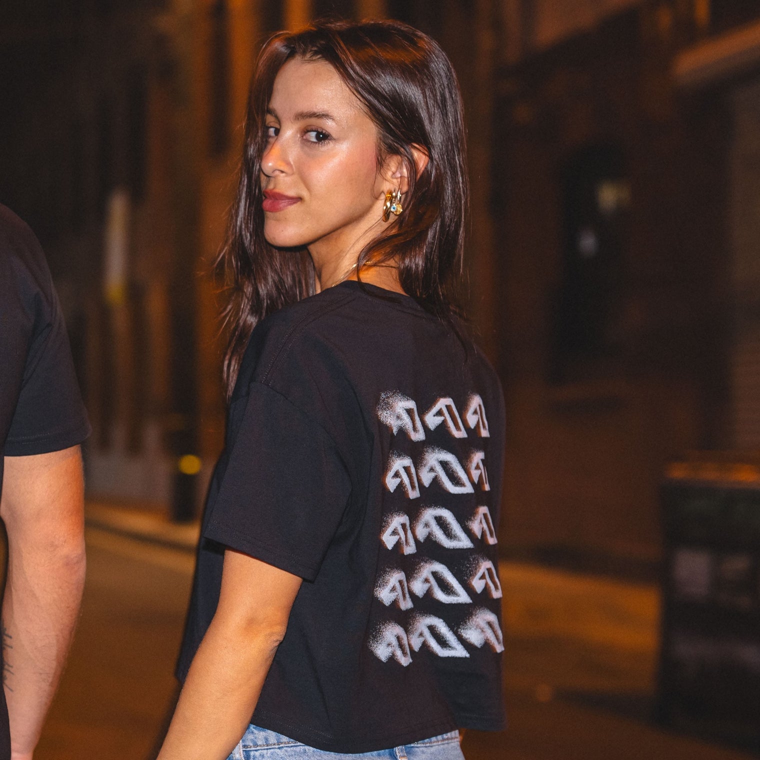 Anjunabeats Anjunabeats After Dark Crop Tee (Thermo Ink) Crop Tee Anjunabeats After Dark Crop Tee (Thermo Ink) - S