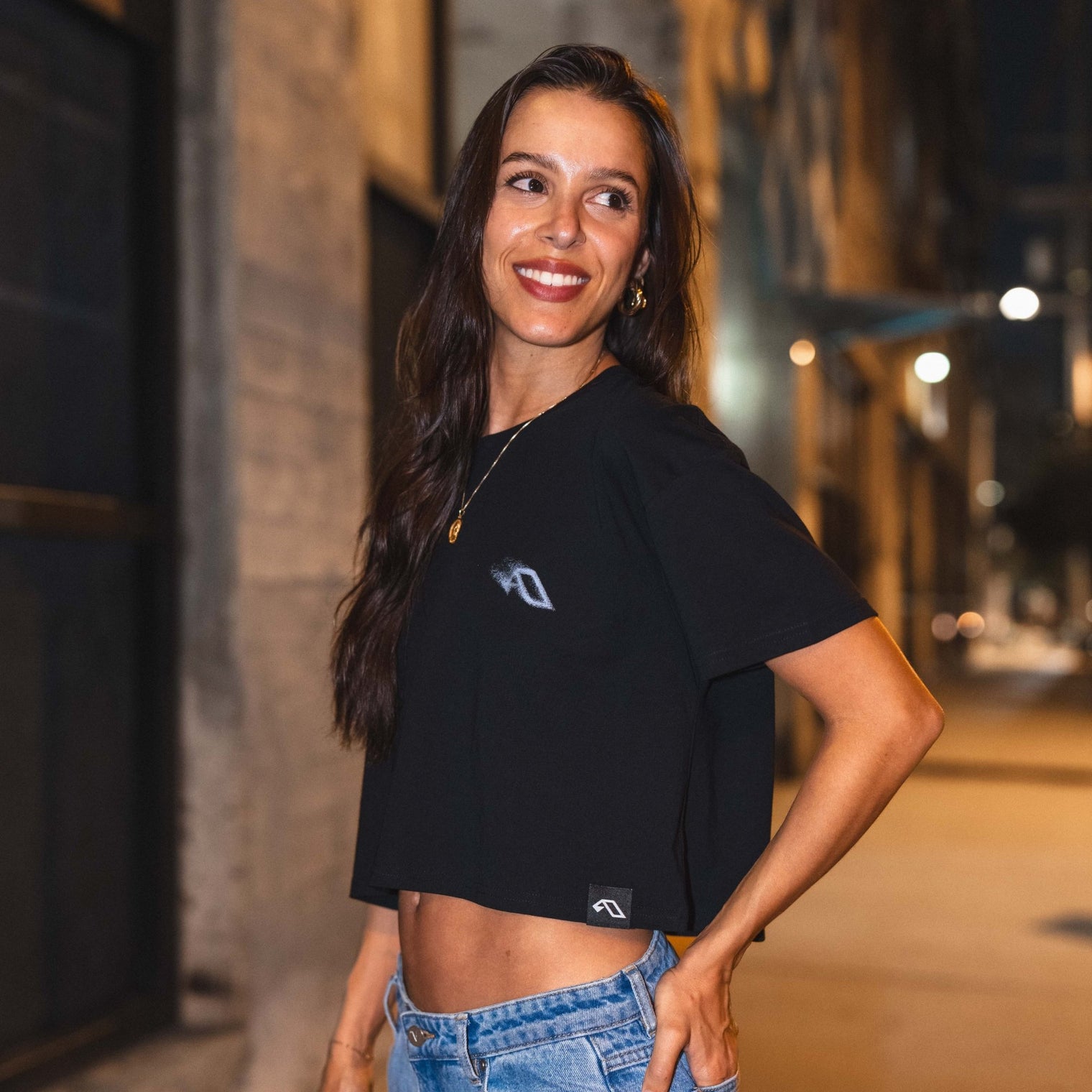 Anjunabeats Anjunabeats After Dark Crop Tee (Thermo Ink) Crop Tee Anjunabeats After Dark Crop Tee (Thermo Ink) - S