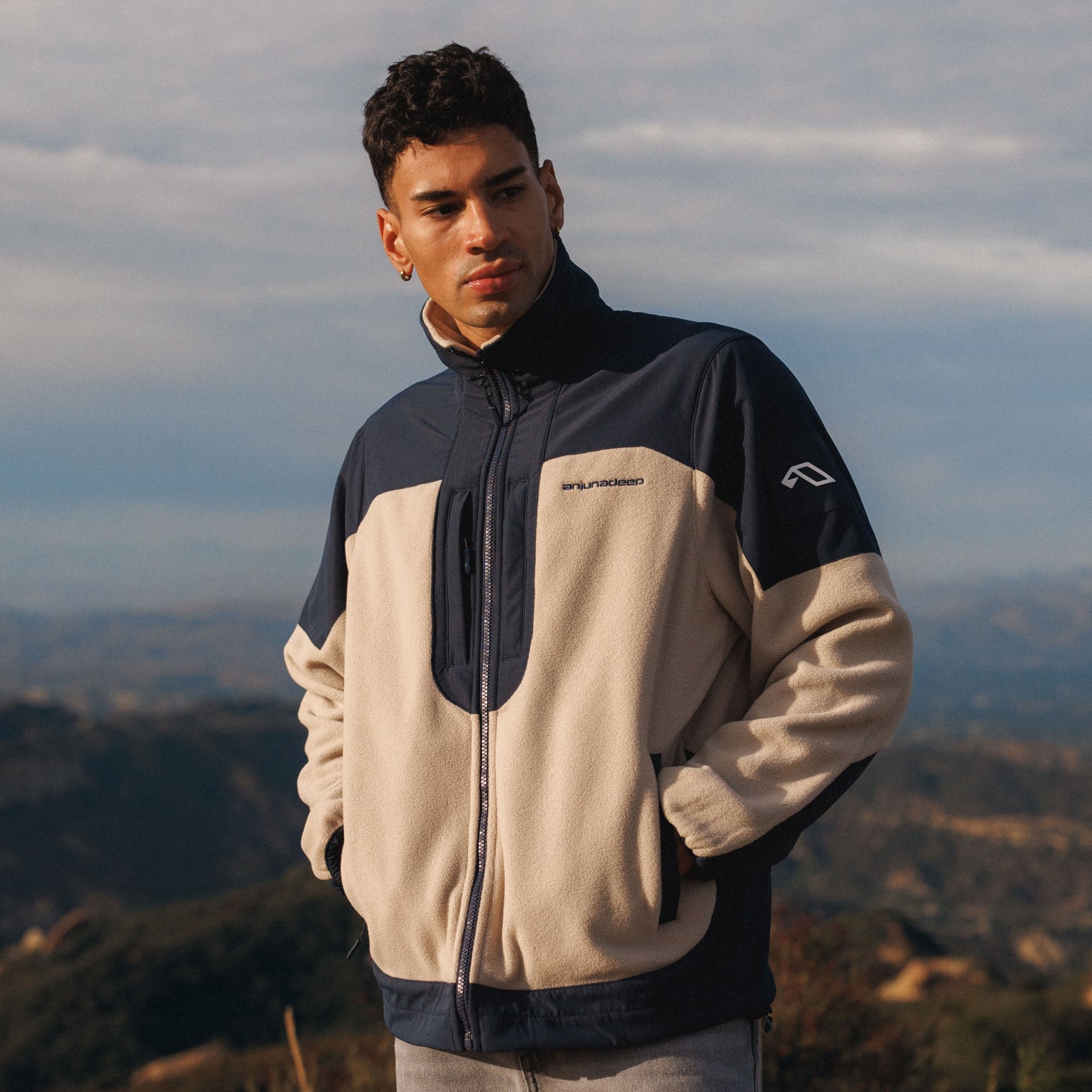 Anjunadeep Anjunadeep Heritage Fleece Jacket & Long Sleeve Tee (Bundle) Bundle Anjunadeep Heritage Fleece Jacket & Long Sleeve Tee (Bundle) - S / S