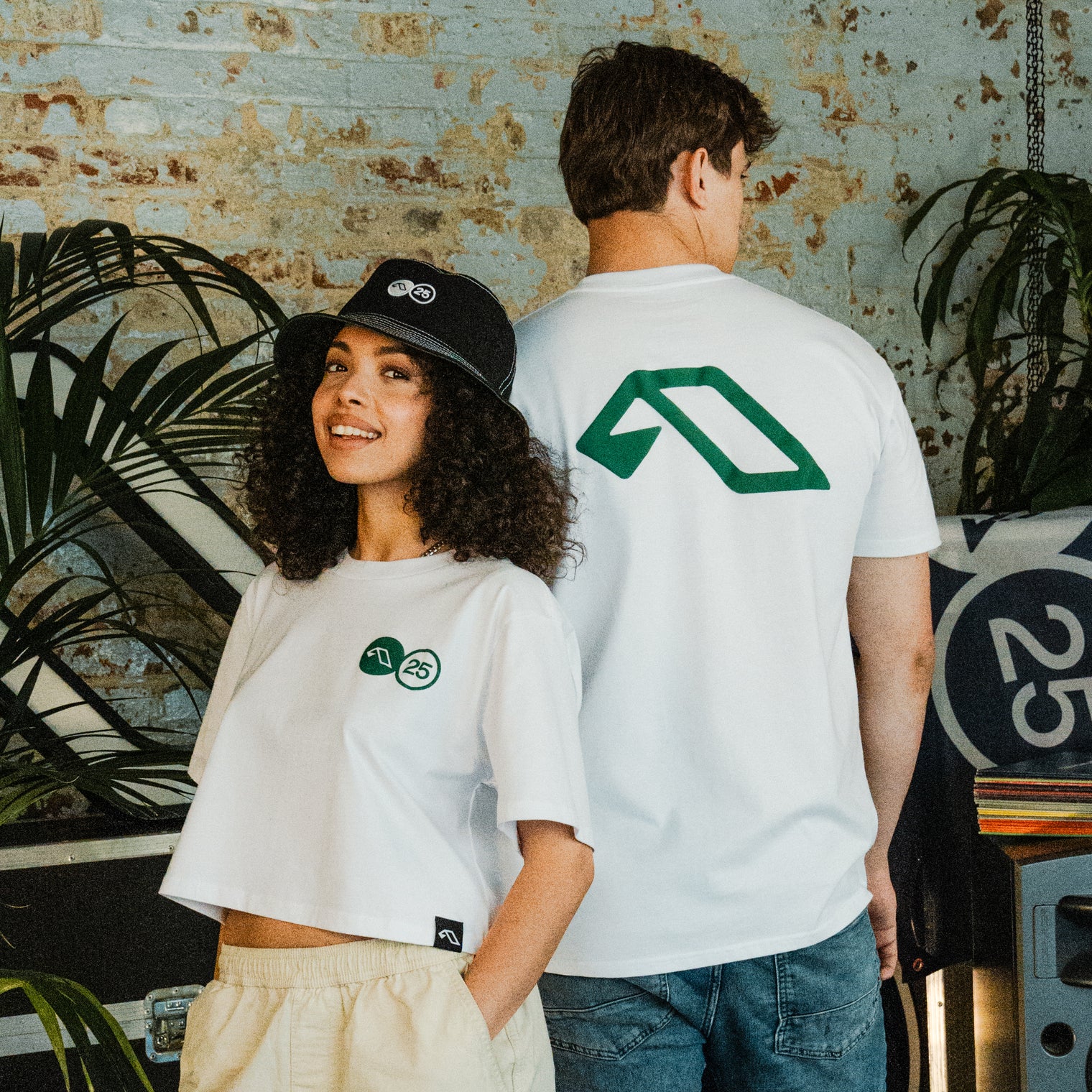 Anjuna Anjuna25 Puff Print Crop Tee / White Crop Tee Anjuna25 Puff Print Crop Tee / White - XS