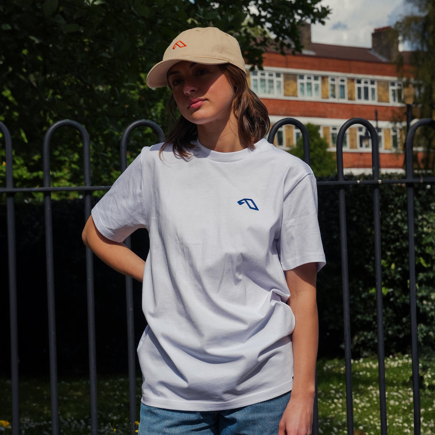 Anjuna Anjuna Staple Tee / White & Blue Tee Anjuna Staple Tee / White & Blue - S