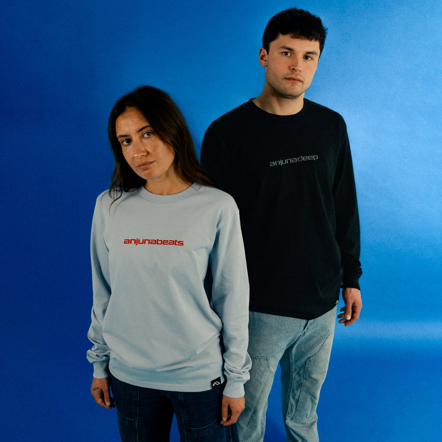 Anjunabeats Anjunabeats Heritage Long Sleeve Tee / Powder Long Sleeve Anjunabeats Heritage Long Sleeve Tee / Powder - S